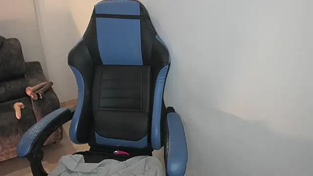 Scarbadgirl_ live sex cam