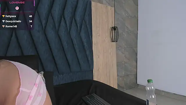 Samy_Grey01's cam snapshot