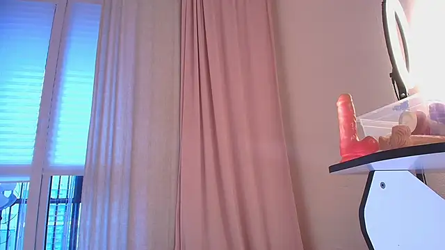 Eva_Davi's cam snapshot