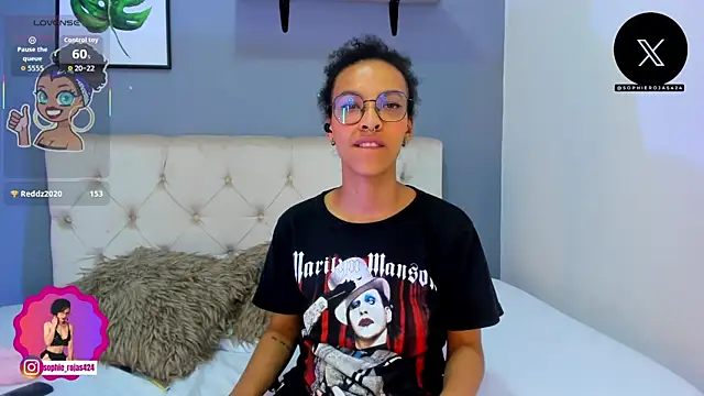 sophie_rojas's cam snapshot