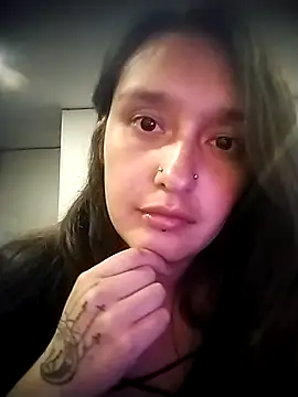 Karla-giraldo_'s cam snapshot