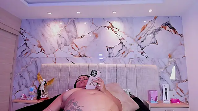 kiana_cream's cam snapshot