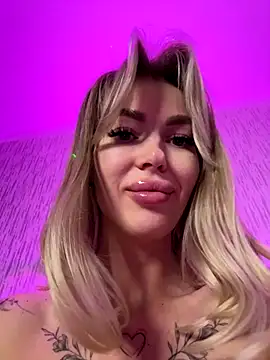 miss_veroNika's cam snapshot