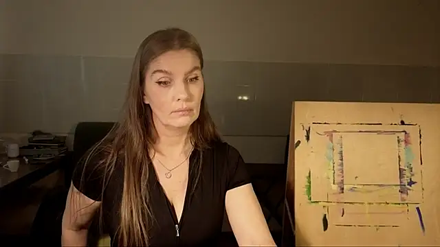 NoNudeElie's cam snapshot