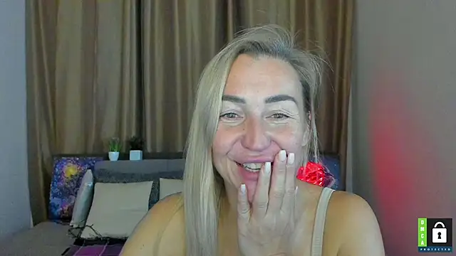 Kiss_julli88I's cam snapshot