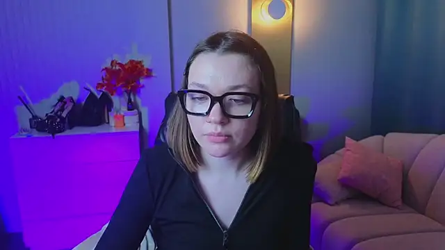 R_I_N_A live sex cam