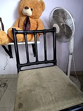 Telugu-Rowdy-pilla's cam snapshot