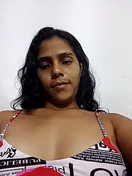 Emily_playboy1's cam snapshot