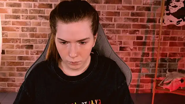 AliceCUNTach's cam snapshot