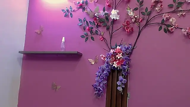 skinnybarbie022's cam snapshot