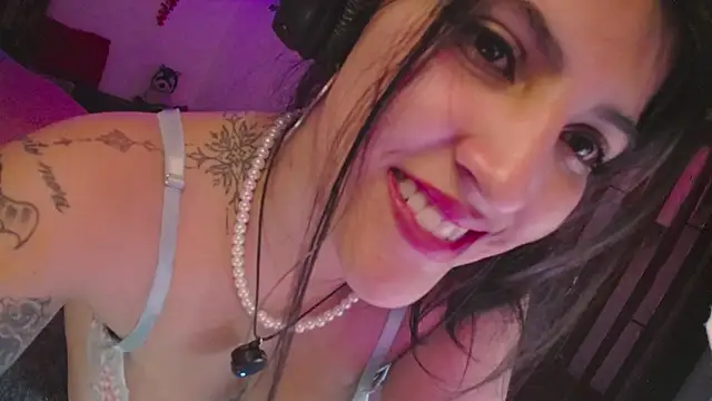 azahar__ziiz's cam snapshot