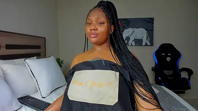 Renee-18 live sex cam