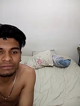 Solecitos_111 live sex cam