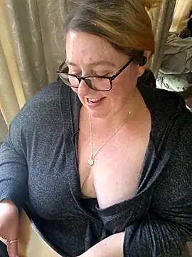 Iceprincess2bad4u live sex cam