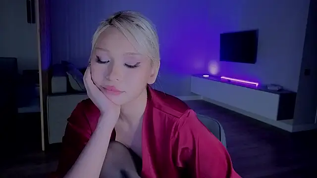 RileyMee live sex cam