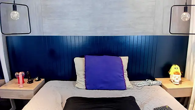 tara_black_'s cam snapshot