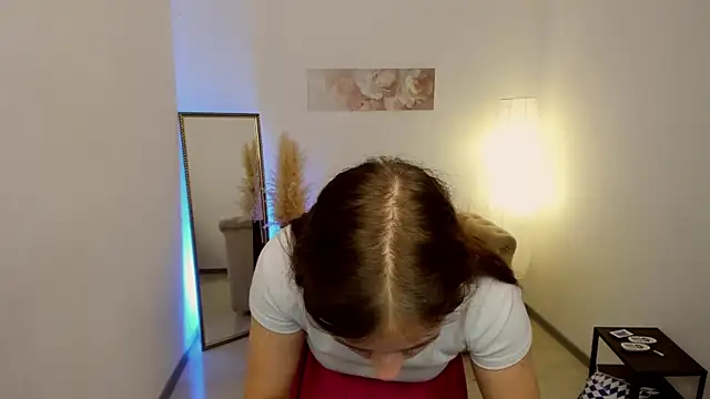 Esther_Bright's cam snapshot