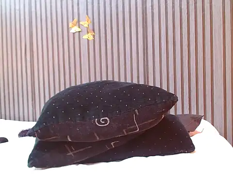 ROYALASS25's cam snapshot