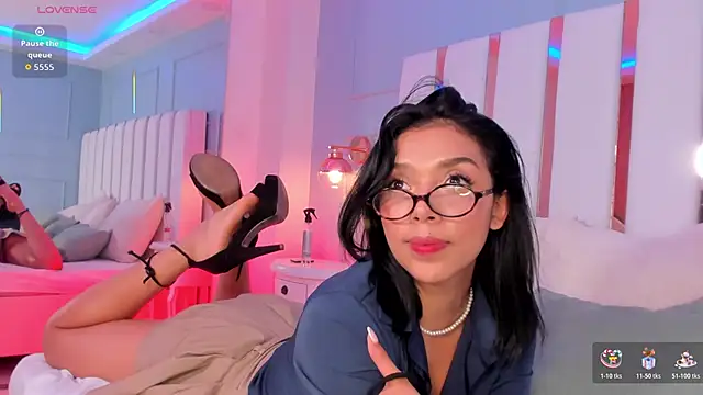 selene_phmoon's cam snapshot