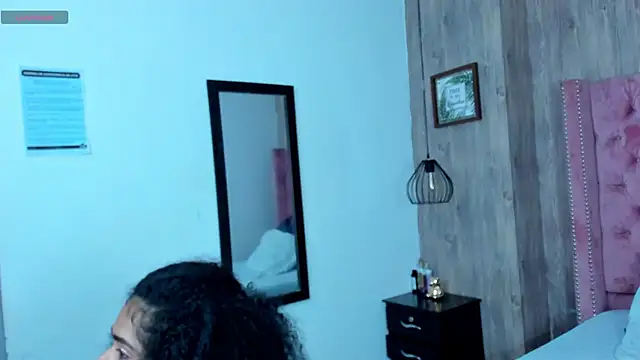 iamsheila's cam snapshot