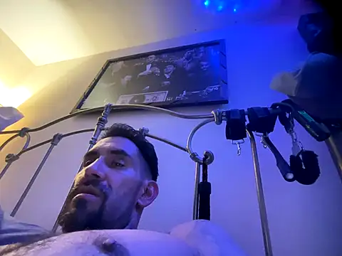 hornycouple818 live sex cam