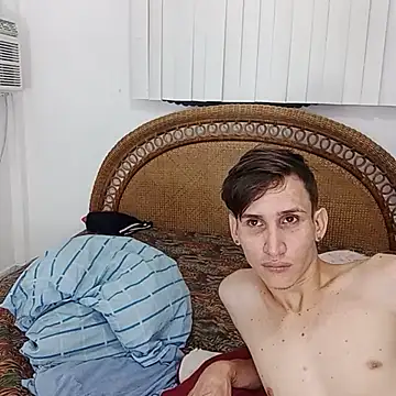 Milfvalesk live sex cam