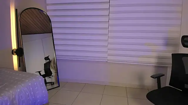 Rachell_criss's cam snapshot