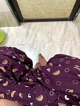 lovebug_69 live sex cam