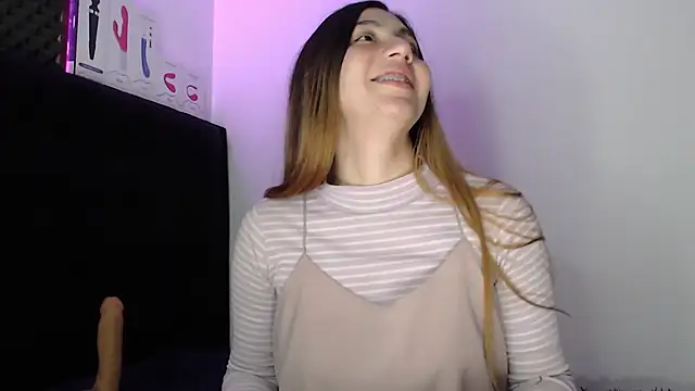 karlamoon23's cam snapshot