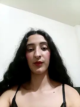 Emmawuaker's cam snapshot