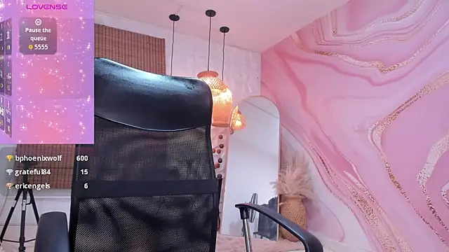 meliboobs_'s cam snapshot