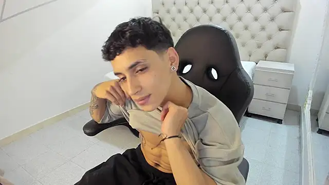 JhoanLeandro live sex cam