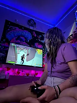 Cutiepiespanks live sex cam