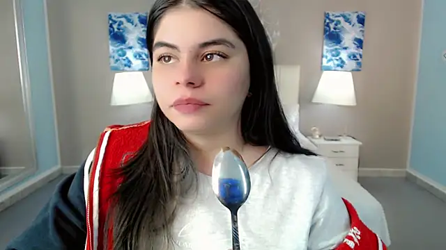 _Maddison_Ivanova_ live sex cam