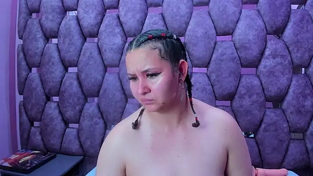 AlaSmith's cam snapshot