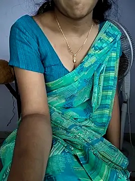 Telugu-Rowdy-pilla live sex cam