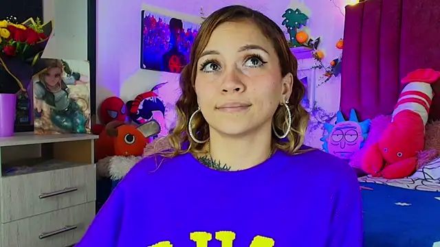 alisson_zafiro_'s cam snapshot