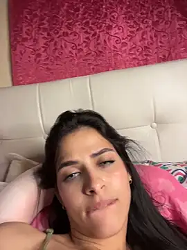 violetta-brown1's cam snapshot