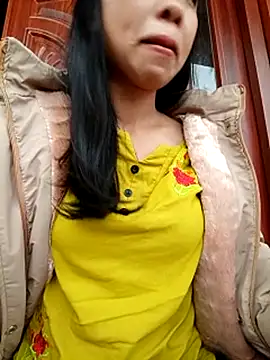 emaame68's cam snapshot