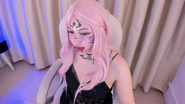 misslynnn_'s cam snapshot