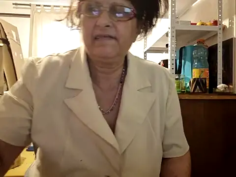 Samantha_Squirt@xh's cam snapshot