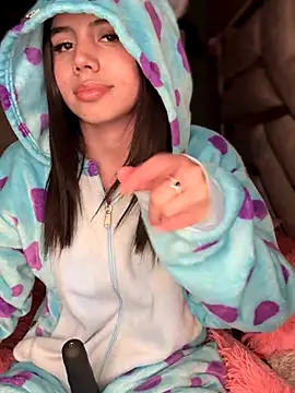 Laura-Khalifa live sex cam