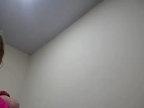 Mia_davis01's cam snapshot