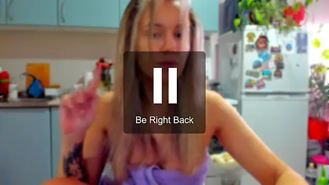 foxy_blond's cam snapshot