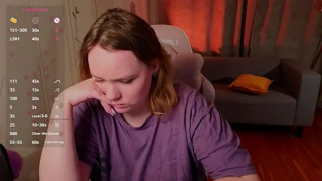 Kari_Lunna's cam snapshot