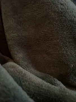 maxxoulax's cam snapshot