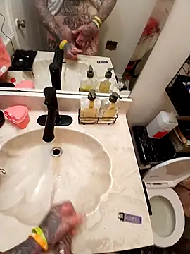 MRTATTWO's cam snapshot