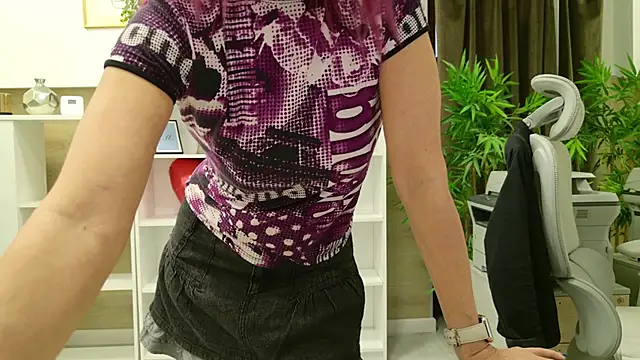 DirtyMature's cam snapshot