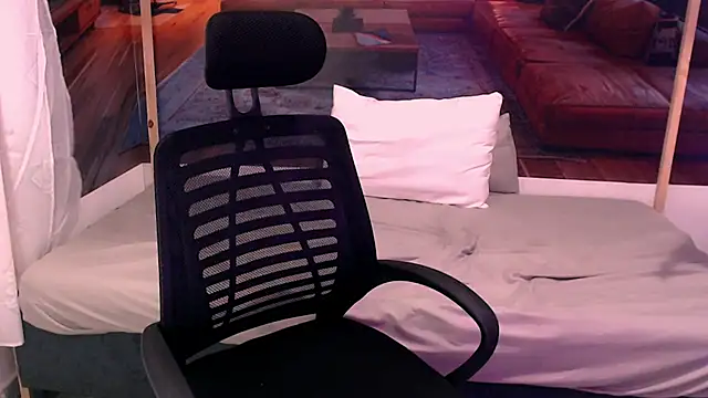 Bryant_Connor's cam snapshot