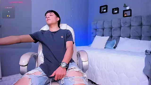 Ares_di_martin's cam snapshot